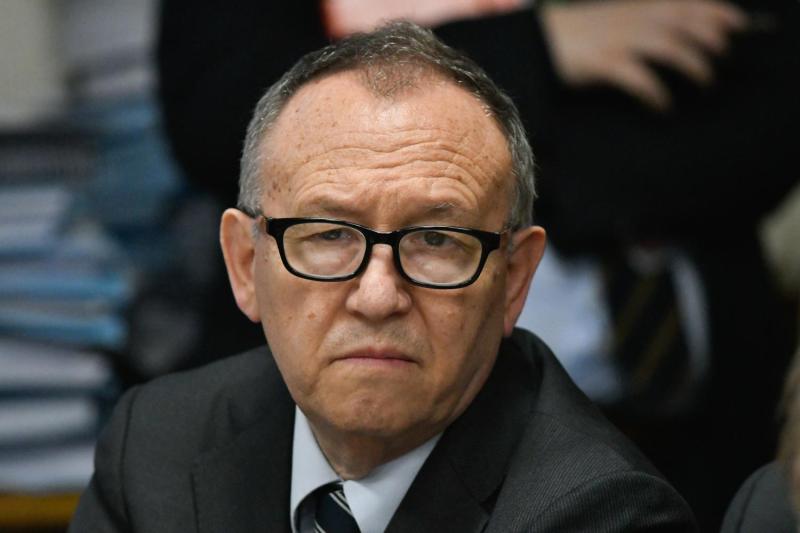 Gobierno anuncia discusión inmediata a proyecto de Sala Cuna - Agencia Uno