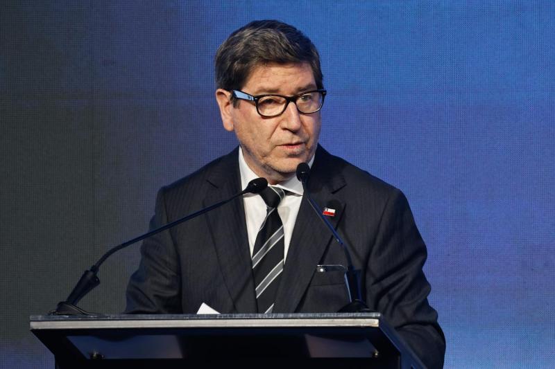Biministro Mas insiste en método de financiamiento en proyecto de Sala Cuna - Aton