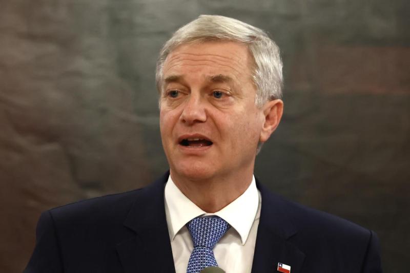 Aton- Presidente José Antonio Kast