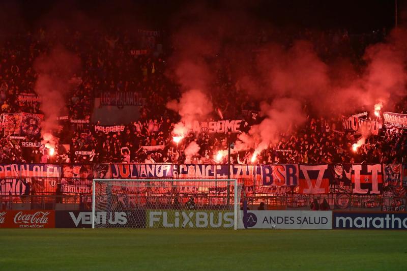 Agencia Uno - Incidentes en partido por Copa Chile