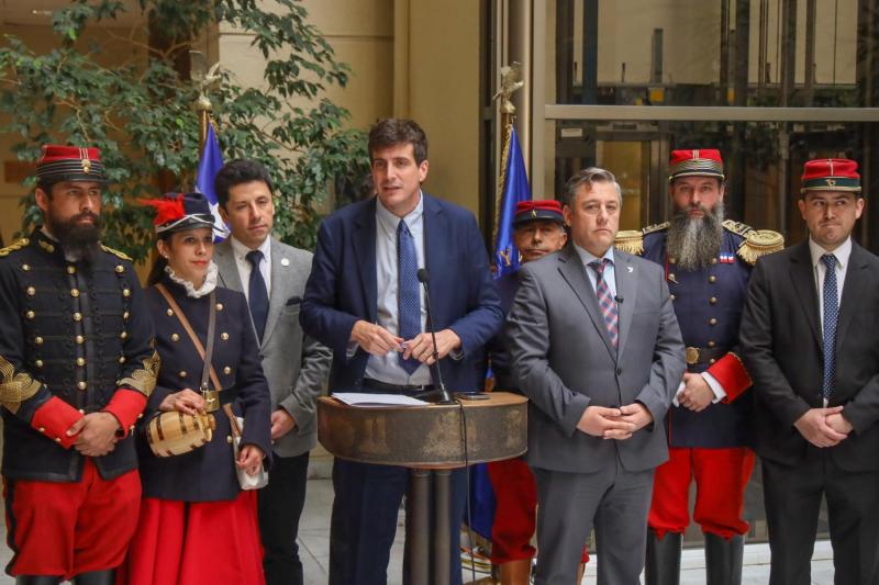 Diputado Schalper impulsa proyecto del Día Nacional del Soldado Desconocido