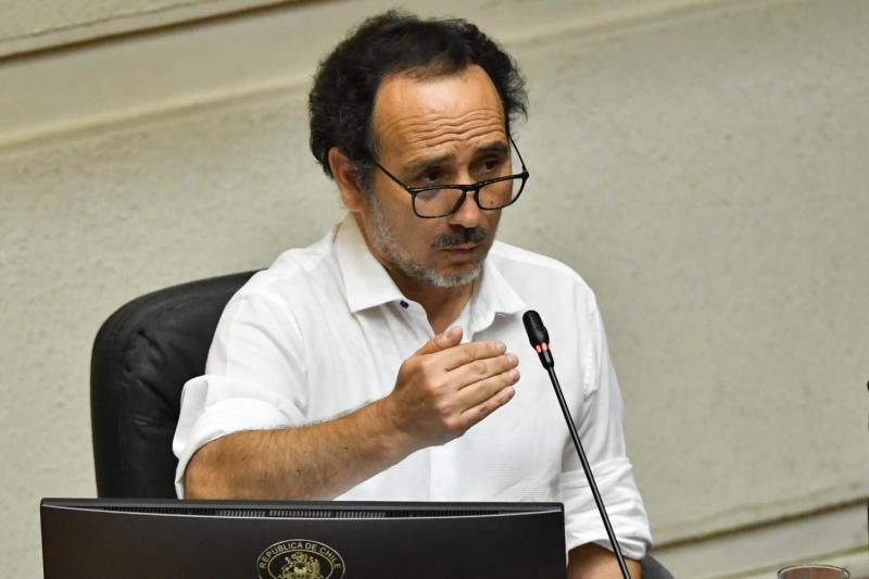 Agencia Uno - Senador PC Daniel Núñez