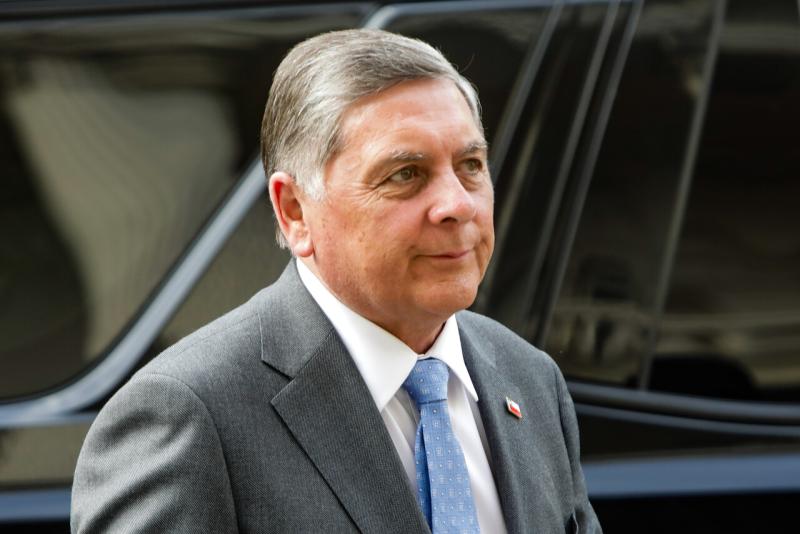 Agencia Uno - Biministro Alvarado respaldó dichos de Quiroz