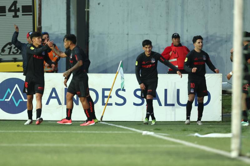 Puerto Montt cayó en casa con Colo-Colo | Photosport