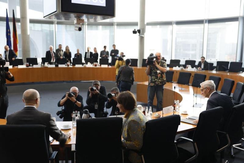 AFP - Comparecencia de los jefes de los servicios de inteligencia ante el Bundestag