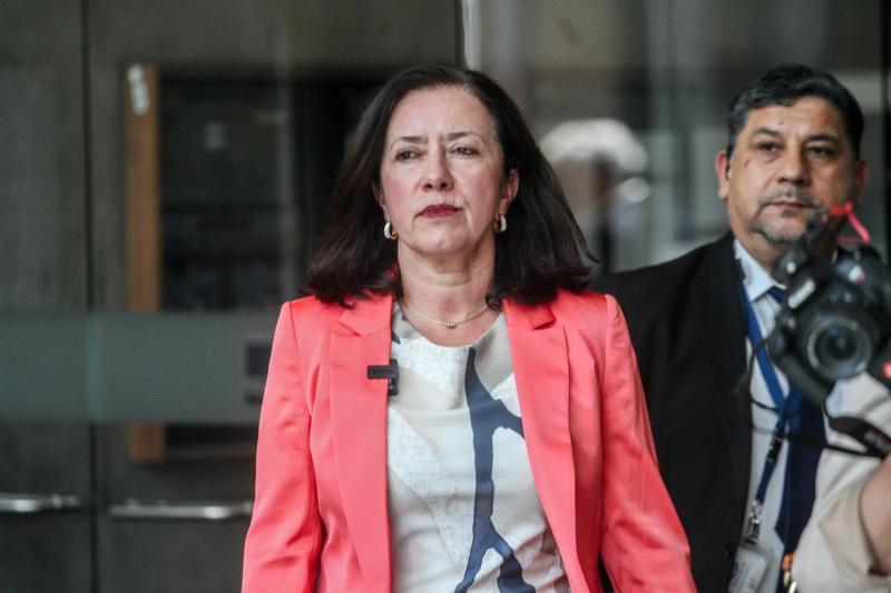 Agencia Uno - La fiscal Claudia Perivancich ha tomado declaración en cinco oportunidades a Luis Hermosilla por la arista Nombramientos. En esa carpeta indaga un posible caso de fraude al fisco por triangulaciones de dinero.