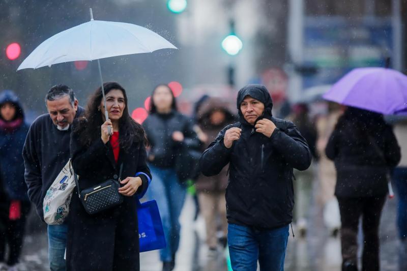 Agencia Uno - Lluvia en Santiago