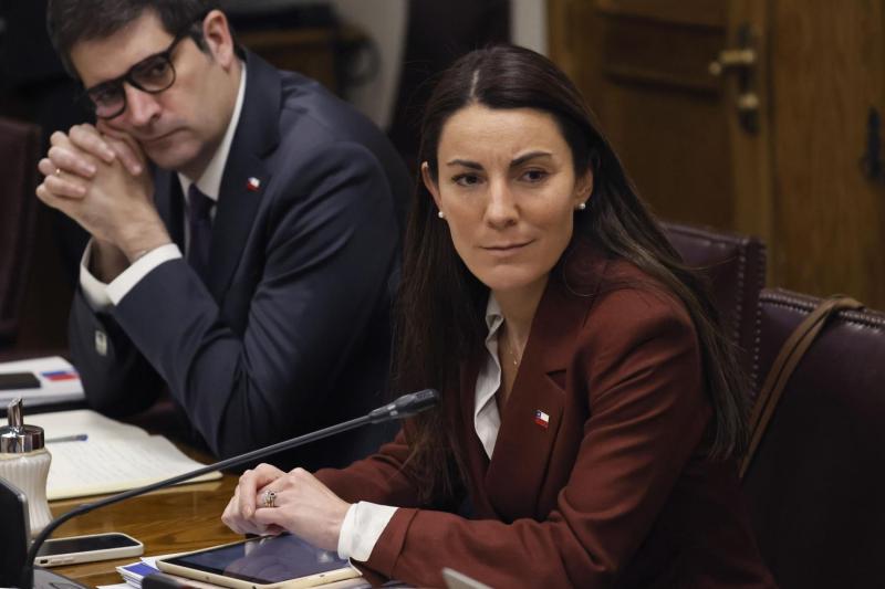 Aton- Ministra María Paz Arzola