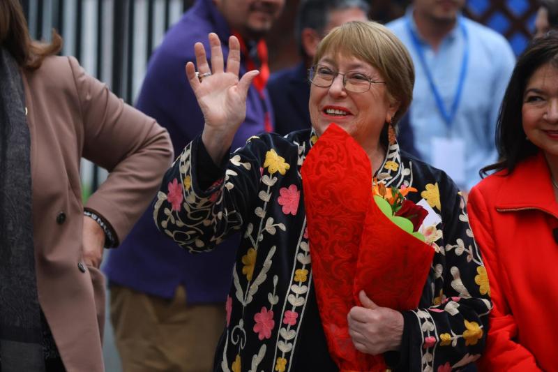 Bachelet no descarta tercera candidatura presidencial - Aton