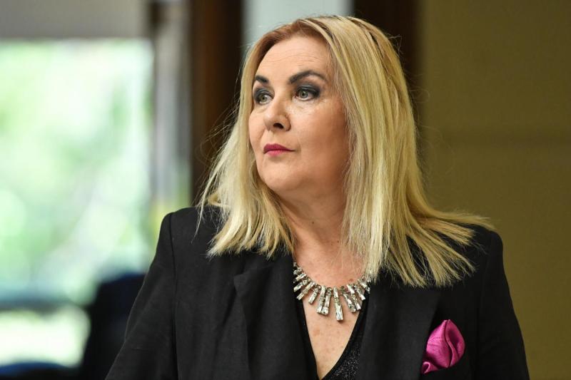 Pamela Jiles sale en defensa de Bachelet - Agencia Uno