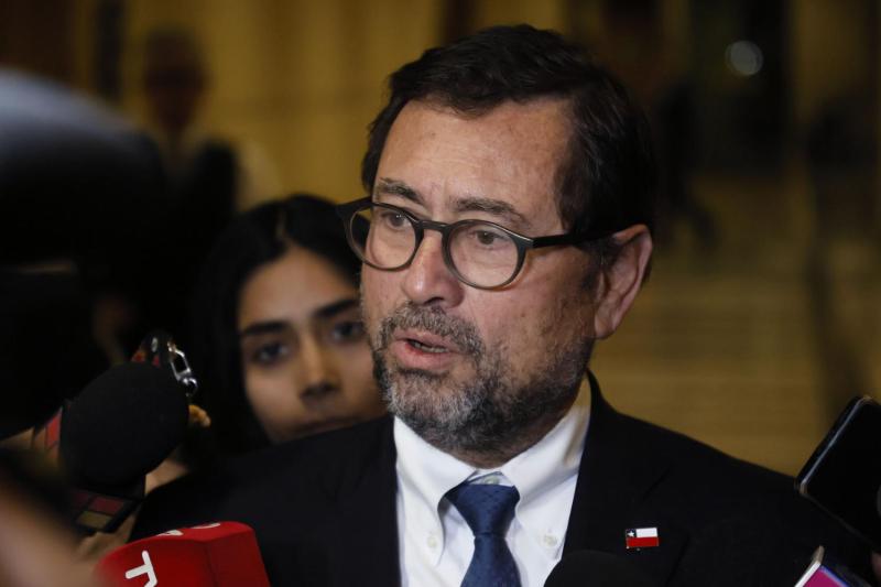 Aton- Canciller Francisco Pérez Mackenna
