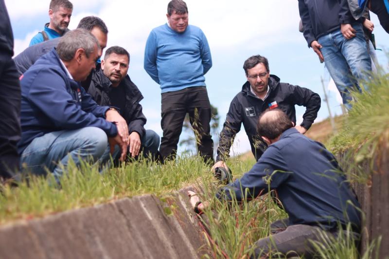 Graves grietas y hundimientos en viviendas de Arauco: Minvu evalúa reubicar a 300 familias - Cedida