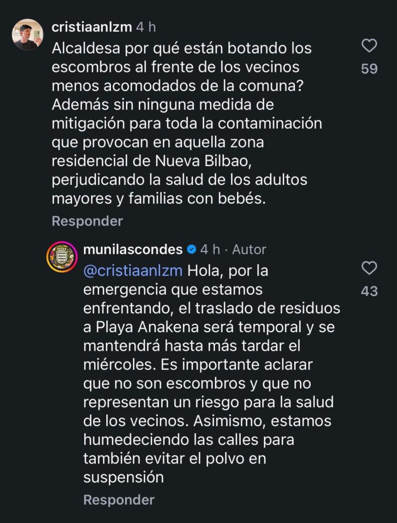 Vecinos de Las Condes reclaman tras recibir escombros del aluvión afuera de sus casas