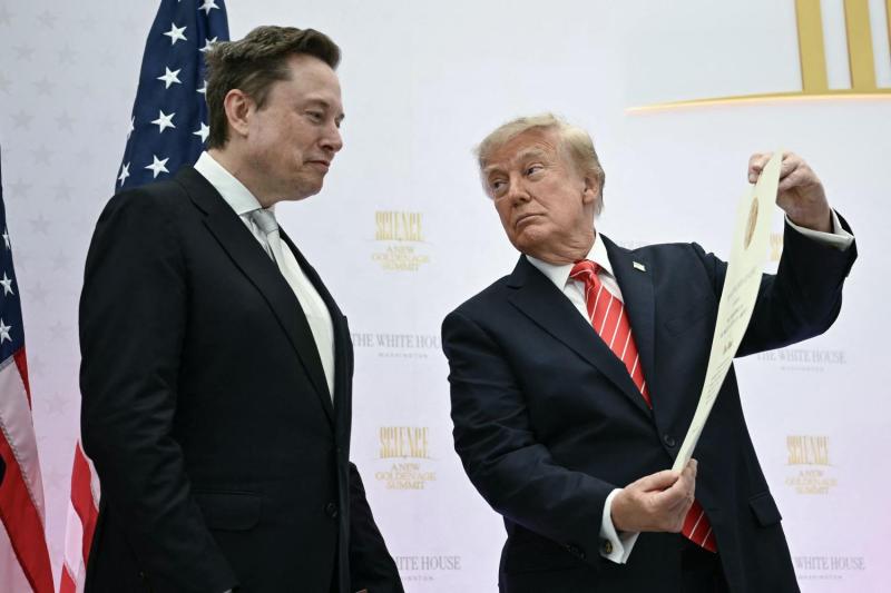 AFP - Elon Musk dona 276 millones de dólares a la derecha para la campaña de mitad de mandato de EEUU