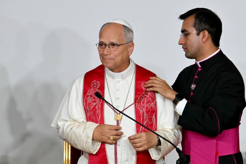 Confirman diagnóstico del Papa León XIV - AFP