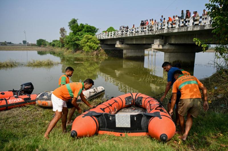 AFP - Mueren 13 niños en naufragio de barco en India