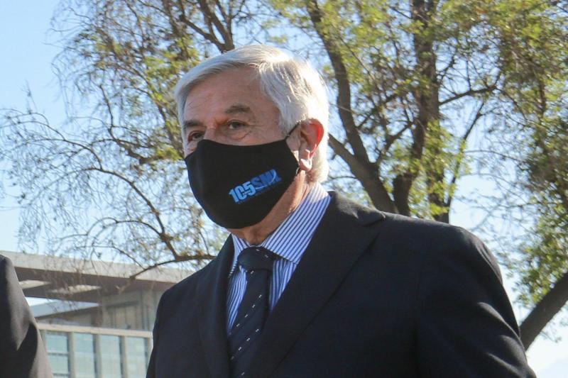 Agencia Uno - CDE se querella contra exdirector del SML, Gabriel Zamora