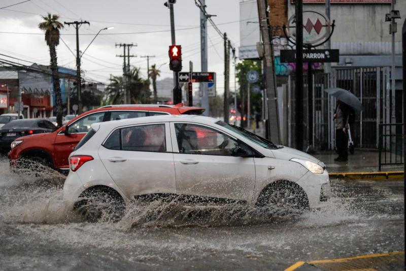 Agencia Uno - Lluvia en Santiago