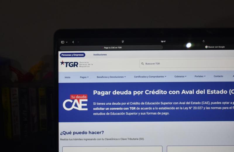 Agencia Uno - Deuda del CAE (referencial)