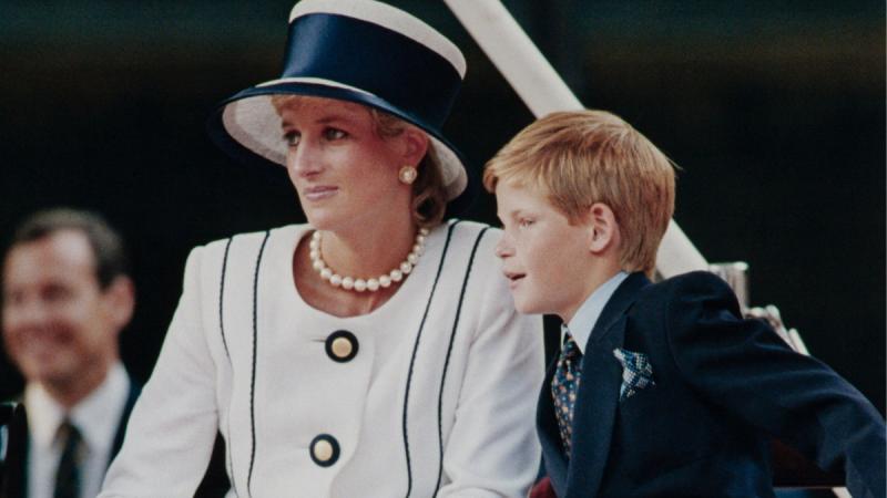 La última llamada de la princesa Diana y Harry - AFP