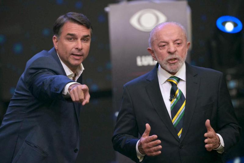 Por qué Lula y Bolsonaro acudieron a la justicia electoral - AFP