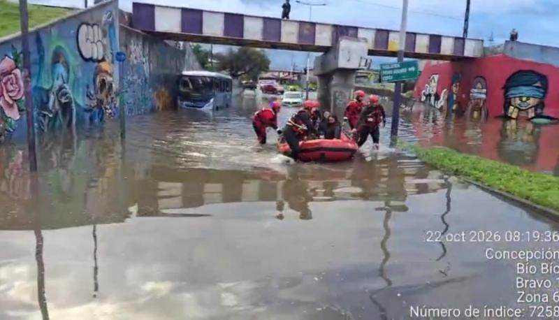 T13 - Los impactantes registros de la tormenta eléctrica en el Biobío