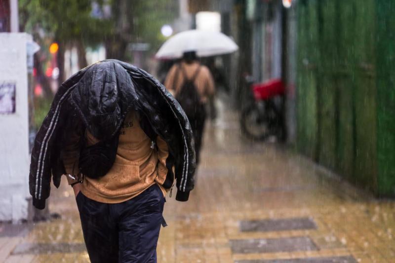 Agencia Uno - Lluvia en Santiago