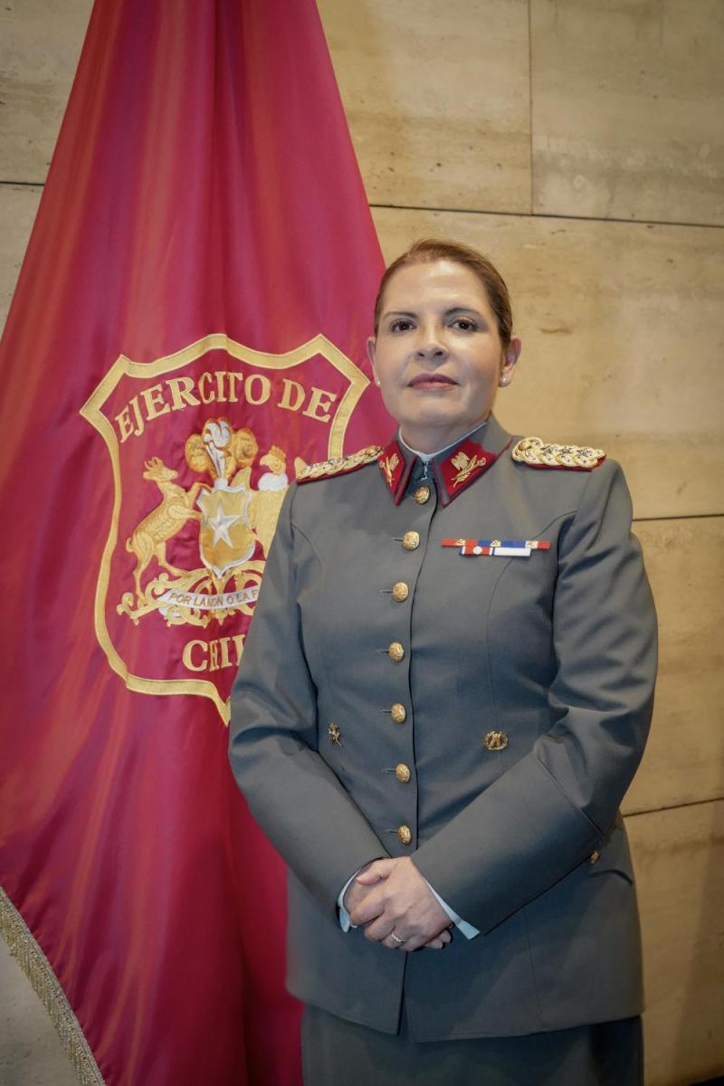 Histórico hito en el Ejército de Chile: María Soledad Acevedo se convierte en la primera mujer en alcanzar el grado de general