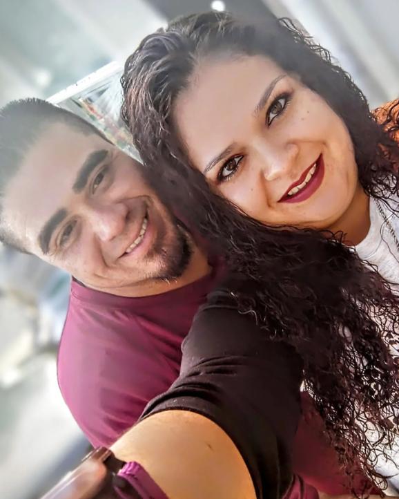 Facebook - Angelica Aguirre y Shane Perez