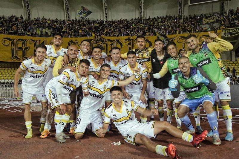 Abrigo junto al plantel de Coquimbo Unido