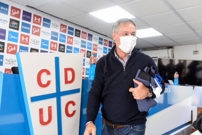 Ariel Holan reemplaza al entrenador interino Rodrigo Valenzuela (Agencia Uno)