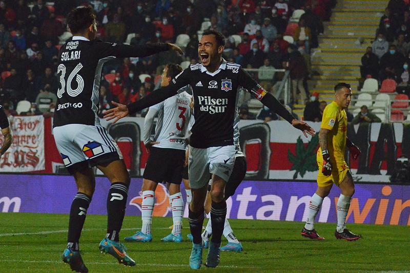 El capitán Suazo anotó el segundo tanto de los albos