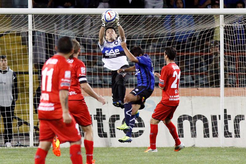A pesar de no jugar fuera de Chile, el golero de Rangers jugó una Sudamericana con Huachipato