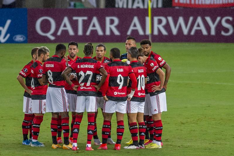 Flamengo tiene un plantel casi ocho veces más caro que el de la UC