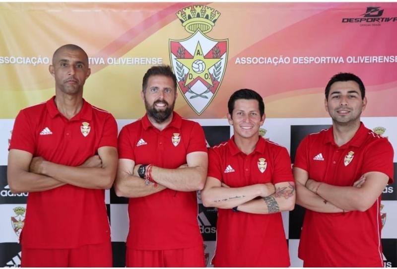 Manuel Crespo, ex Jefe del Fútbol Joven de Colo Colo, en su paso por Portugal