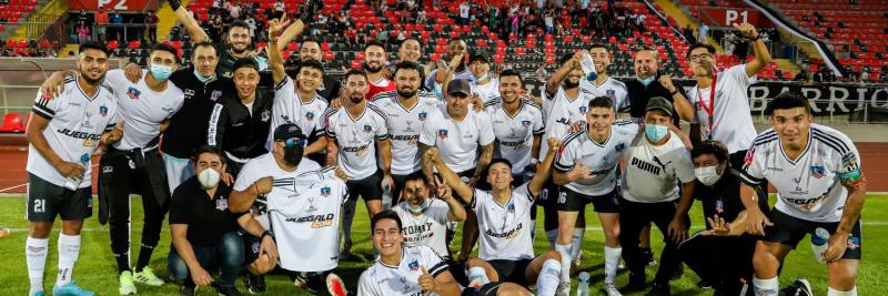 Colo-Colito celebrando en el estadio Ester Roa
