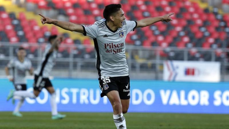 (18 años, volante de Colo Colo)