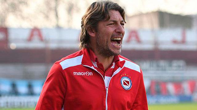 'Polo' Quinteros propuso a Gabriel Heinze para la banca de la UC