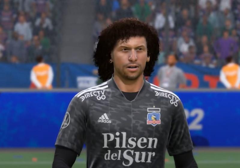 Maxi Falcón con Colo-Colo en FIFA 22.