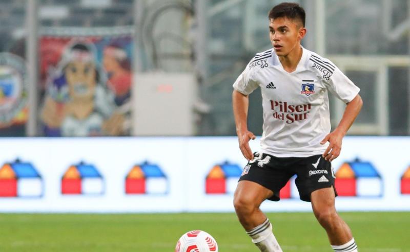 (19 años, volante de Colo Colo)