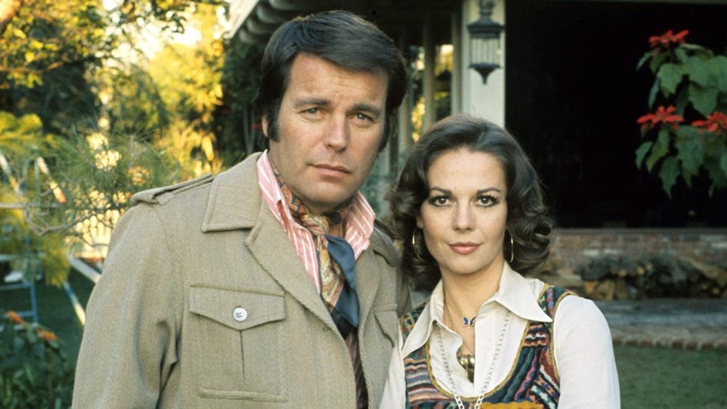 Actor Robert Wagner "persona de interés" en muerte de su esposa