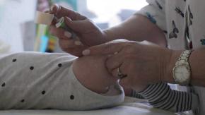 Administración Trump reduce calendario de vacunación infantil en EE.UU. generando controversia