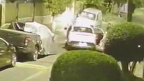 Hombre quedó grave tras salvar a su hija de 2 años de portonazo