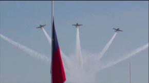 Fuerza Aérea de Chile conmemoró su 96° aniversario con deslumbrante exhibición aérea en Santiago