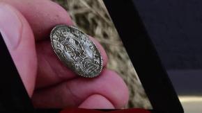 Descubren el mayor tesoro de monedas vikingas jamás encontrado en Noruega