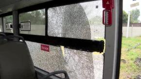 Denuncian ataques a empresas de buses de Colina: los obligaría a suspender el servicio