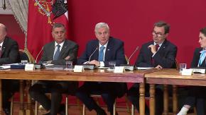 Gobierno ajusta estrategia comunicacional: asumiría un nuevo subsecretario para vocerías