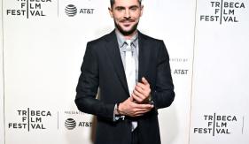 Zac Efron protagonizará el remake de "Tres hombres y un bebé" para Disney+ Zac Efron protagonizará el remake de "Tres hombres y un bebé" para Disney+