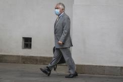 Paris destaca autodenuncia de Piñera por no usar mascarilla en la playa: "Valoro su respuesta" Paris destaca autodenuncia de Piñera por no usar mascarilla en la playa: "Valoro su respuesta"