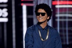 Mujer de 63 años fue estafada por un falso Bruno Mars en EE.UU: Tenían una relación por Instagram Mujer de 63 años fue estafada por un falso Bruno Mars en EE.UU: Tenían una relación por Instagram